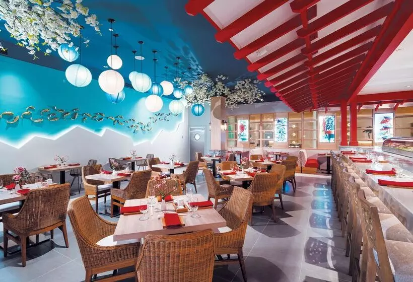 هتل Sandals Emerald Bay   All Inclusive Couples Only