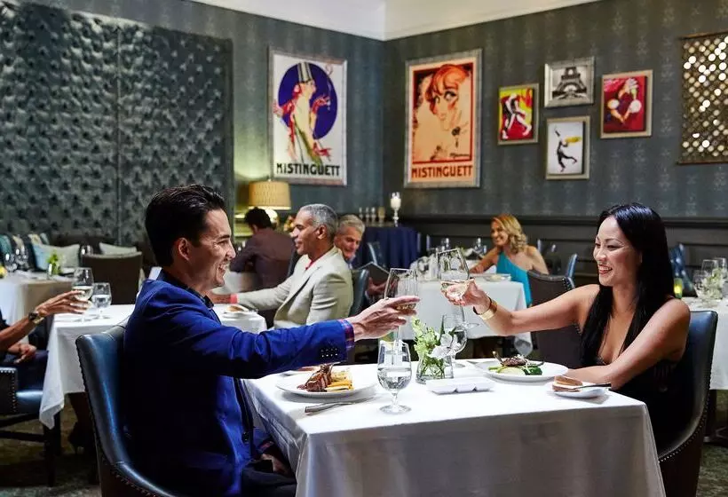 هتل Sandals Emerald Bay   All Inclusive Couples Only