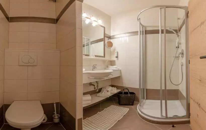 בית מלון כפרי St. Georg