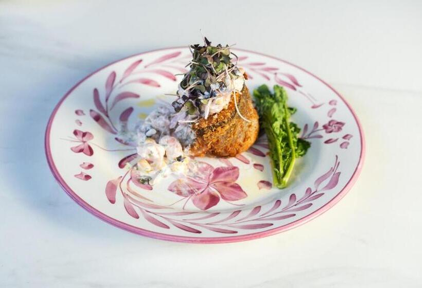 Hotel Termales El Otoño