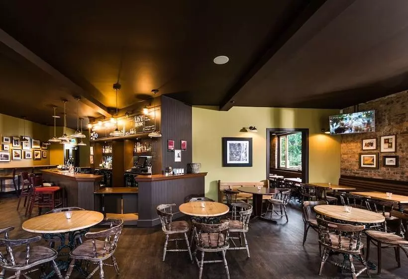 酒店 The Glencoe Inn