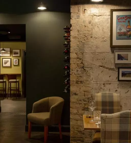 酒店 The Glencoe Inn