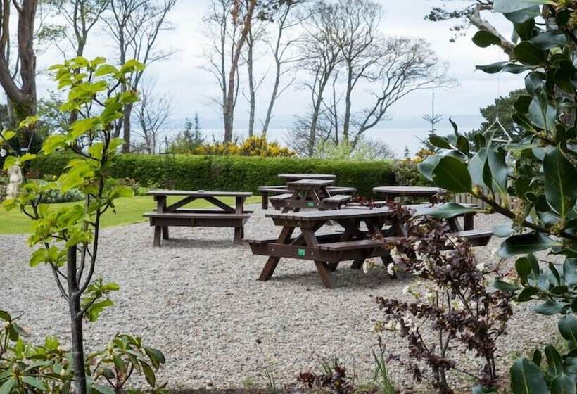 فندق Invernairne