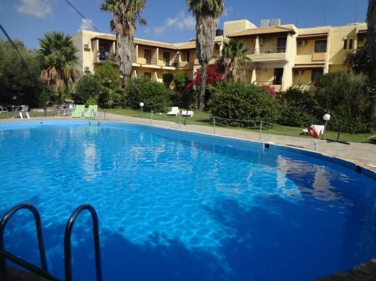 בית מלון כפרי Minoas