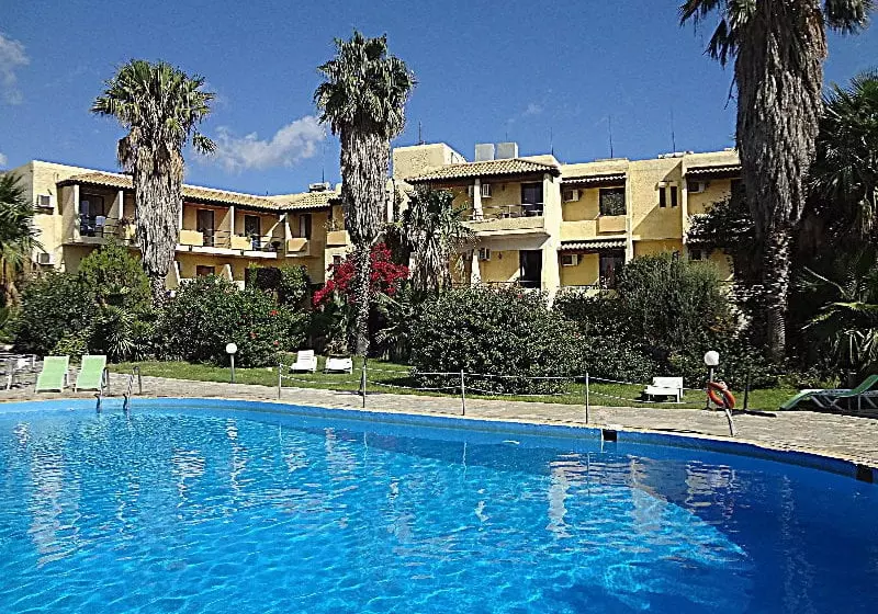 בית מלון כפרי Minoas