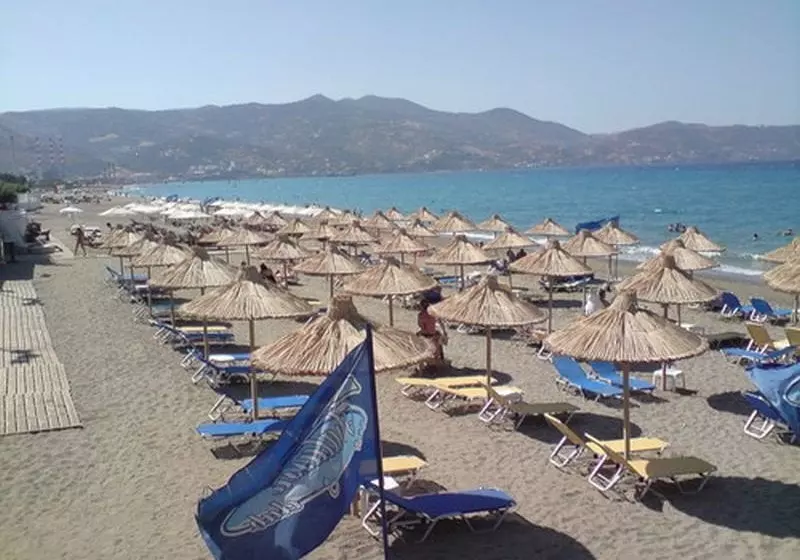 בית מלון כפרי Minoas