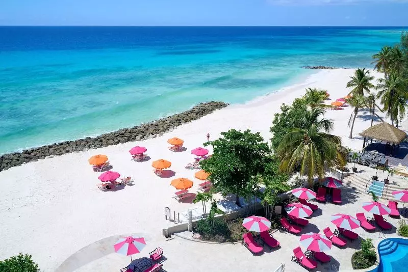 استراحتگاه O2 Beach Club & Spa All Inclusive By Ocean Hotels