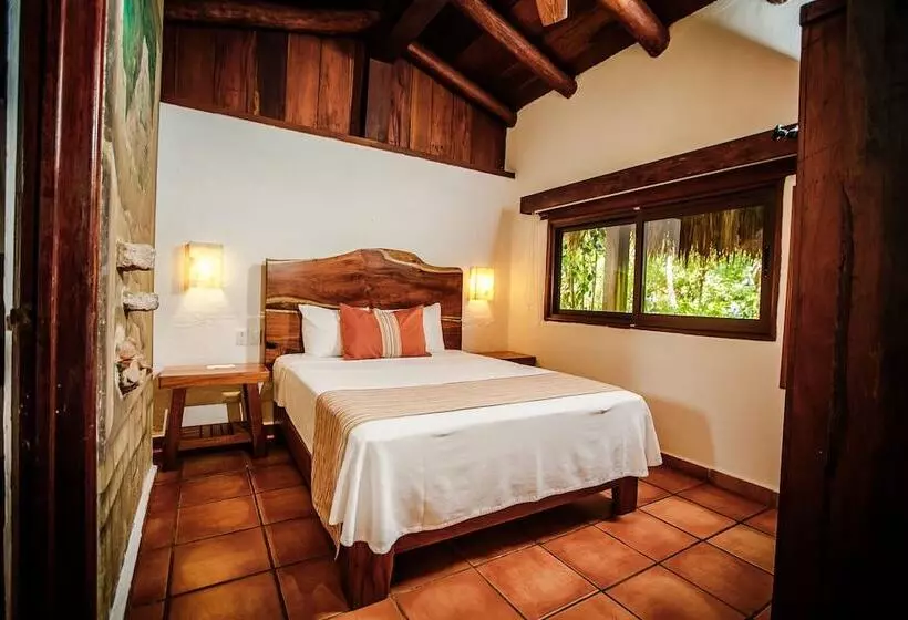 Resort Rancho Encantado