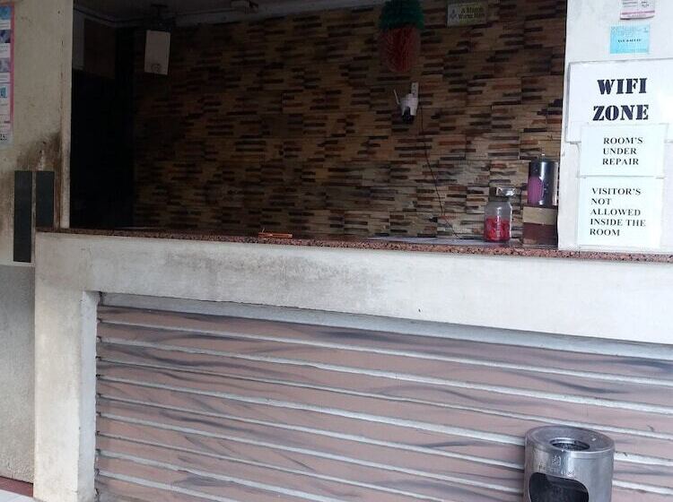 فندق Bee Hub Pension