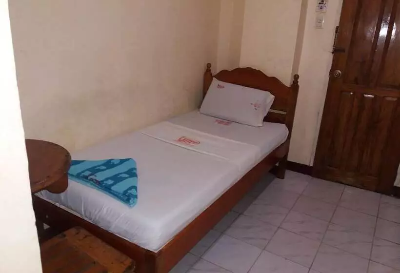 Hotelli Bee Hub Pension