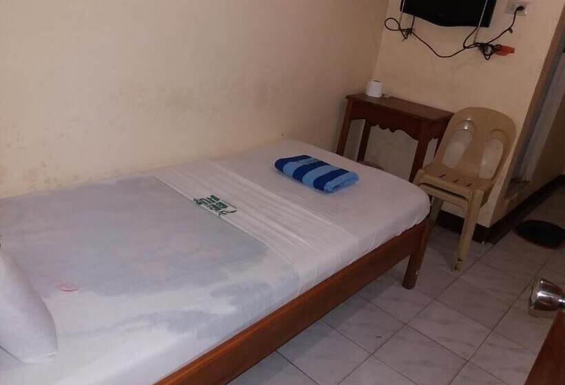 فندق Bee Hub Pension