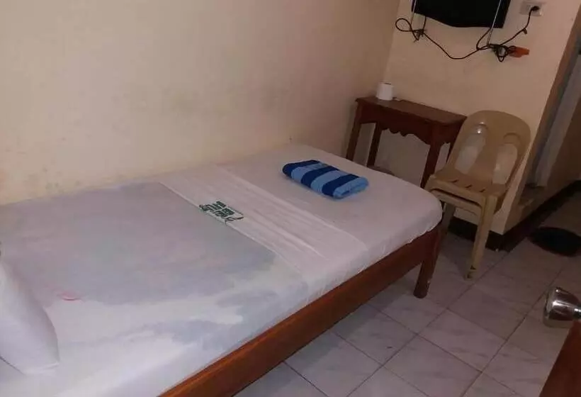 Hotelli Bee Hub Pension