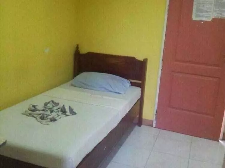 Hotelli Bee Hub Pension