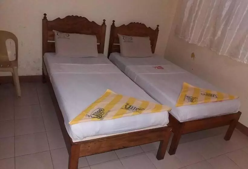 Hotelli Bee Hub Pension