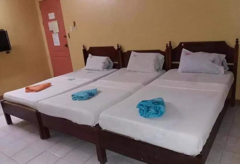 Hotelli Bee Hub Pension