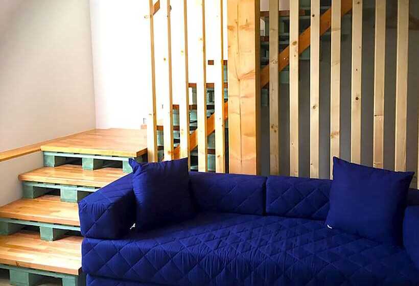 Anno Domini 1716  Boutique