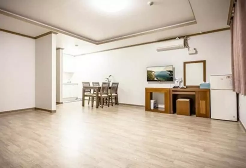 Gangneung Naiad Pension