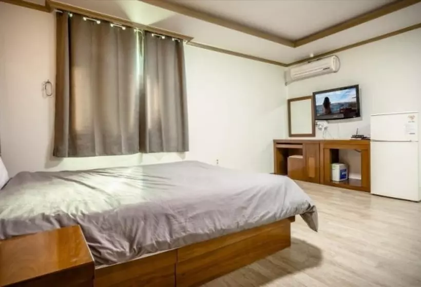 Gangneung Naiad Pension