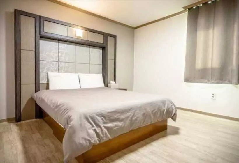 Gangneung Naiad Pension