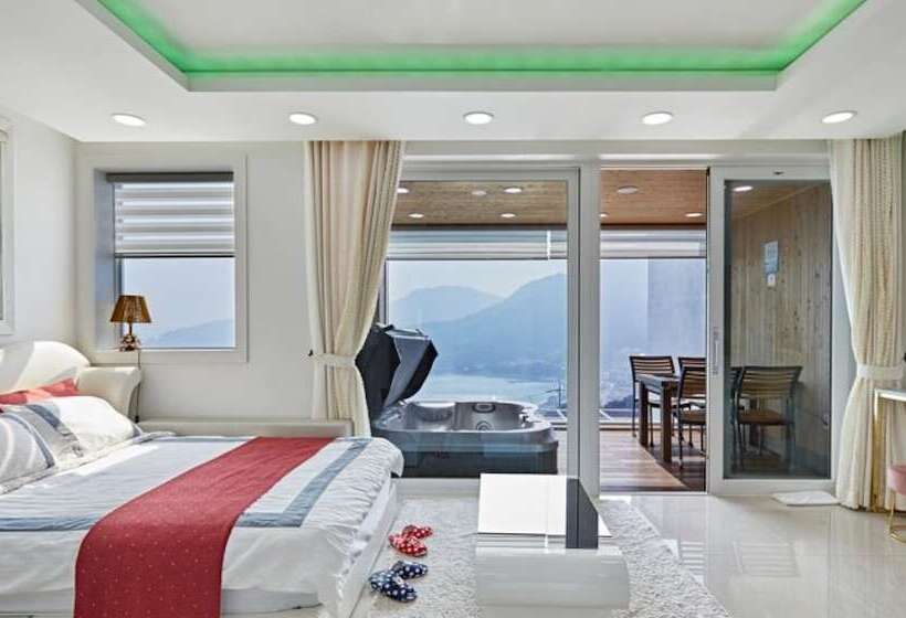 Geojedo Mer Ciel Pension