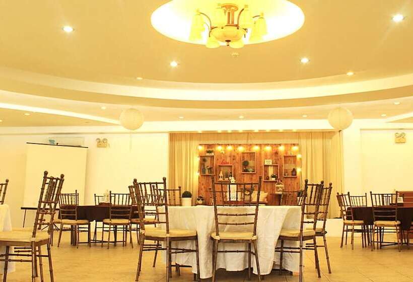 هتل Altaroca Mountain Resort Antipolo