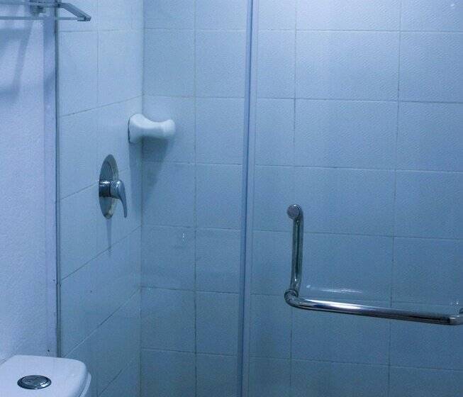 هتل Altaroca Mountain Resort Antipolo