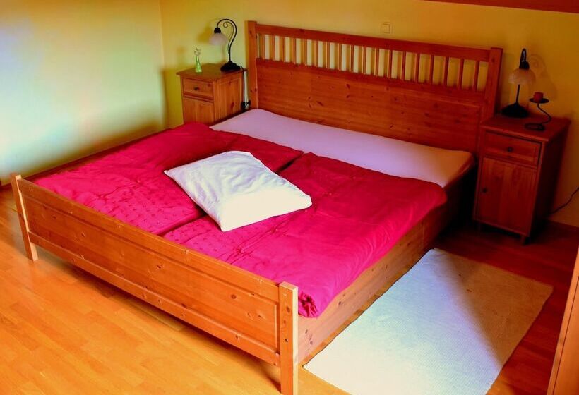 هتل Guesthouse Estate Magovac