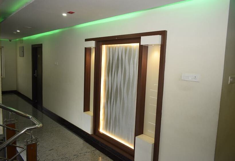 هتل Shri Subham Residency