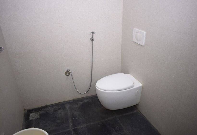 هتل Shri Subham Residency