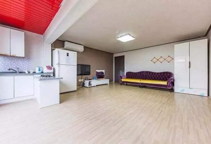 Hotelli Yangyang Silver Sea Pension