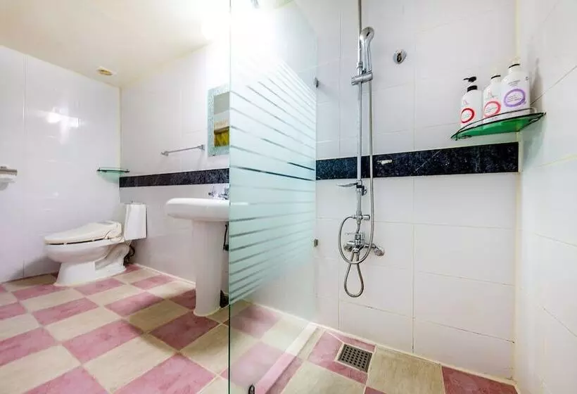 Motelli The Seven Dwarfs In The Eumseong Forest