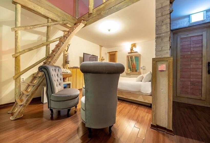 Motel The Seven Dwarfs In The Eumseong Forest