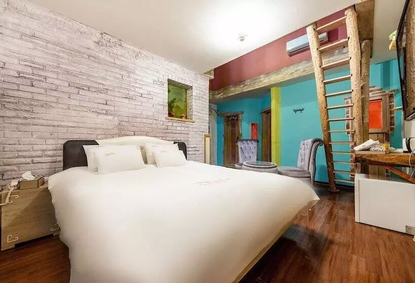 Motelli The Seven Dwarfs In The Eumseong Forest