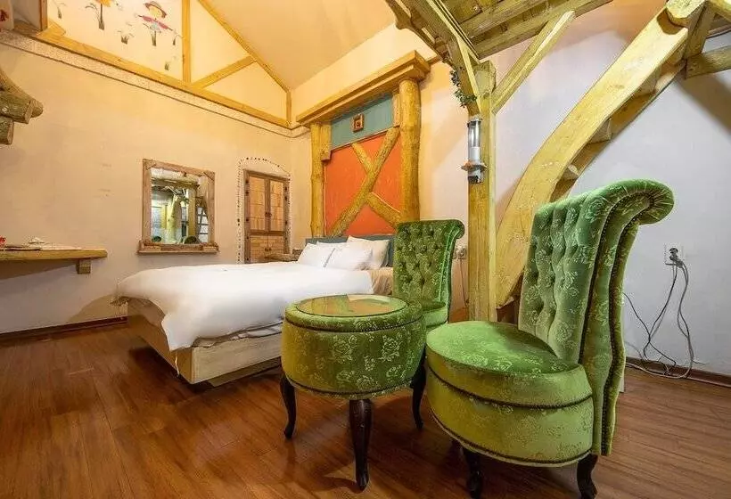 Motelli The Seven Dwarfs In The Eumseong Forest