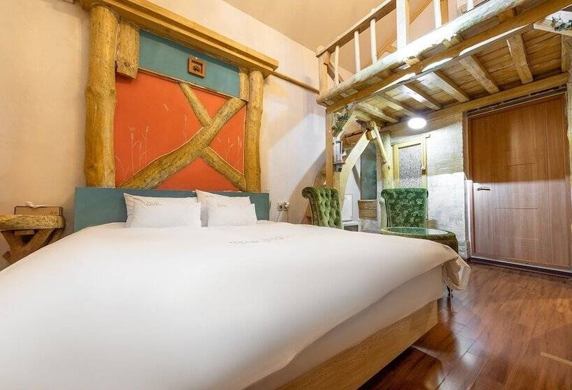 Motel The Seven Dwarfs In The Eumseong Forest