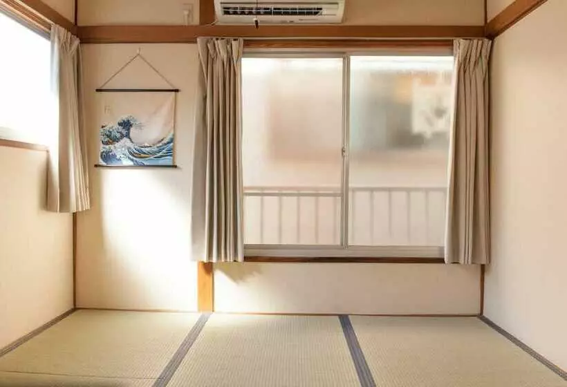 ペンション Flower House