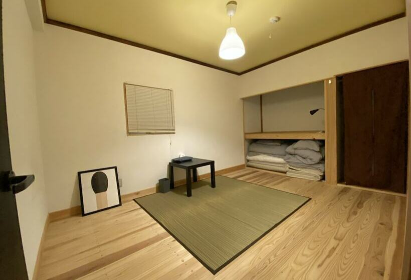 פנסיון Mooi Guesthouse