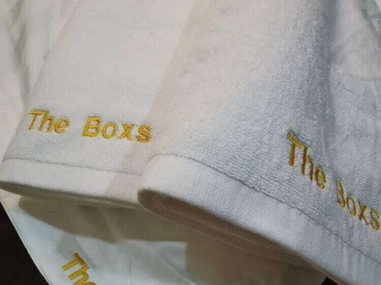 膳宿费 The Boxs Container