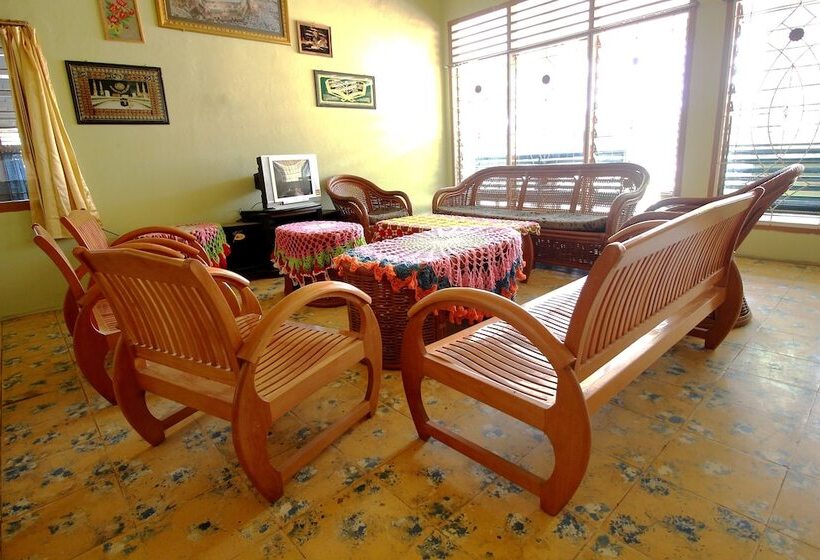 Spot On 2825 Hotel Mutiara