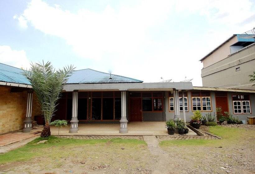 Spot On 2825 Hotel Mutiara