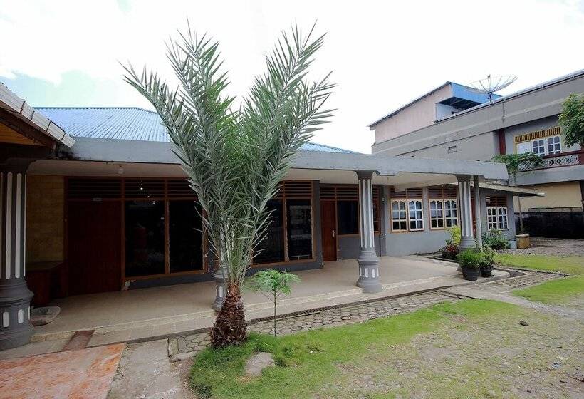 Spot On 2825 Hotel Mutiara