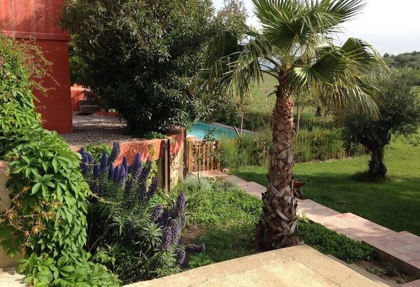 Отель Clos Des Aspres