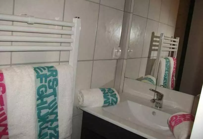 ホテル Gîtes De Charme Chez Christine