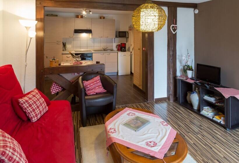 Отель Gîtes De Charme Chez Christine