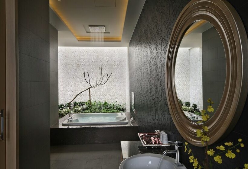 Mooninn Boutique Motel