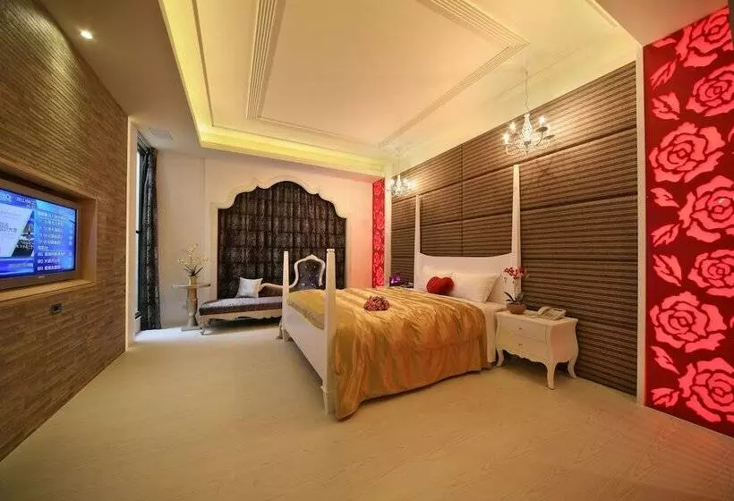 Mooninn Boutique Motel