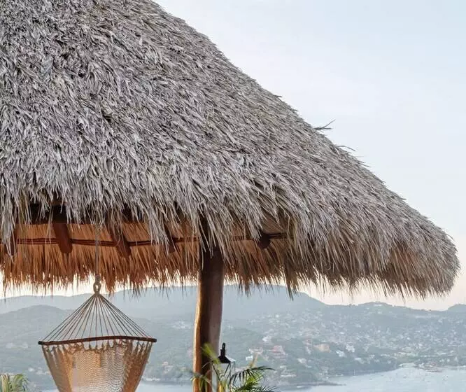 هتل Casa Angelina