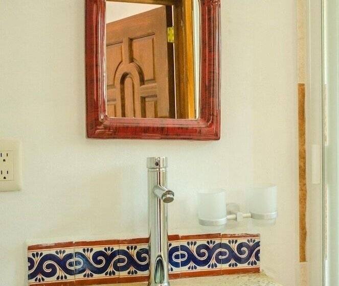 Otel Casa Maximiliano