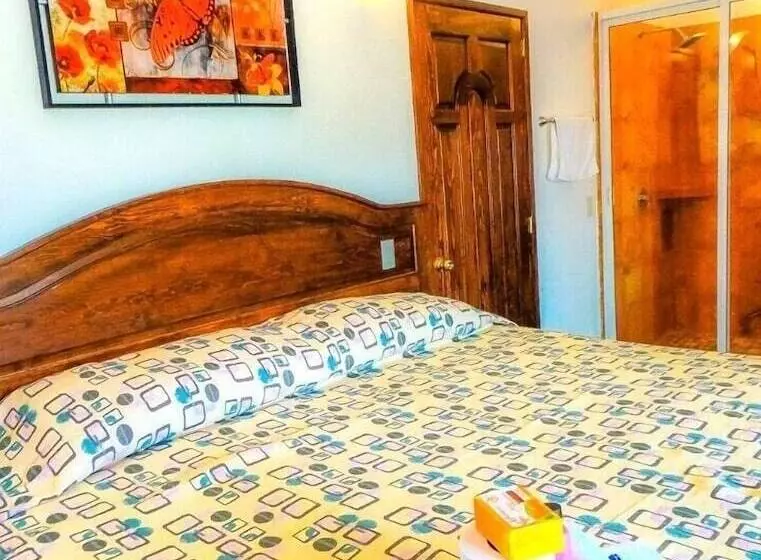 هتل Casa Maximiliano
