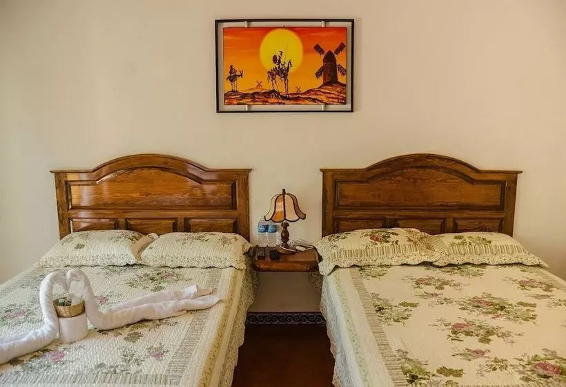 هتل Casa Maximiliano